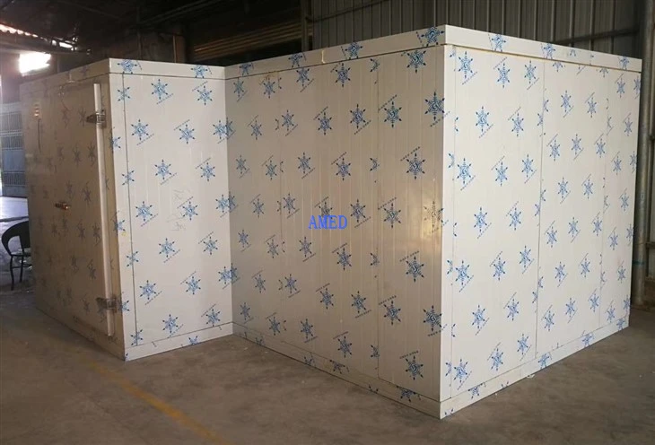 walk in cooler